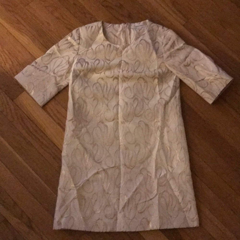 EUC banana republic beige and gold xs dress